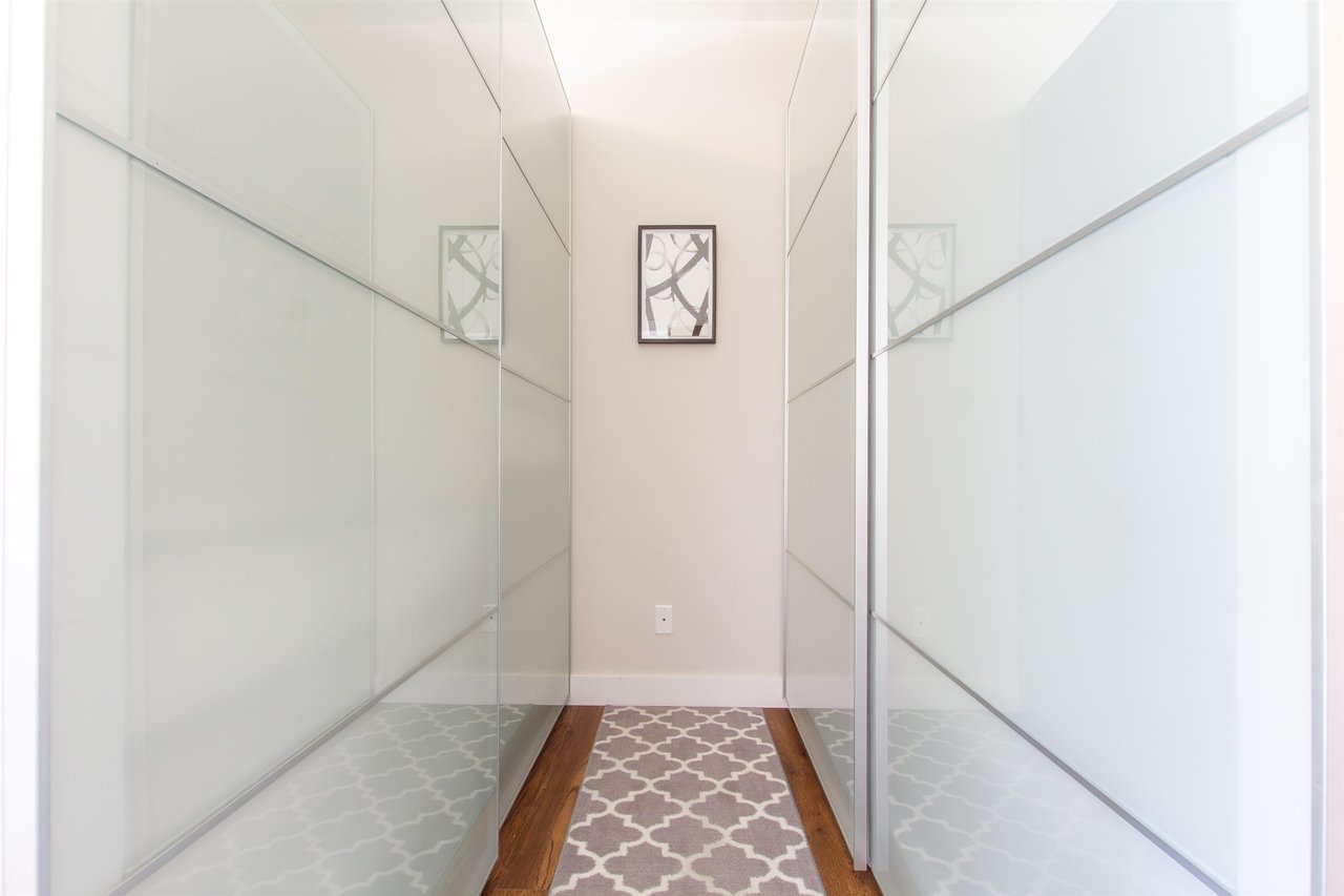 104-1025 Legacy Wy
