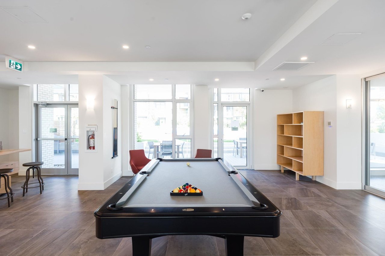 509-285 E 10th Ave
