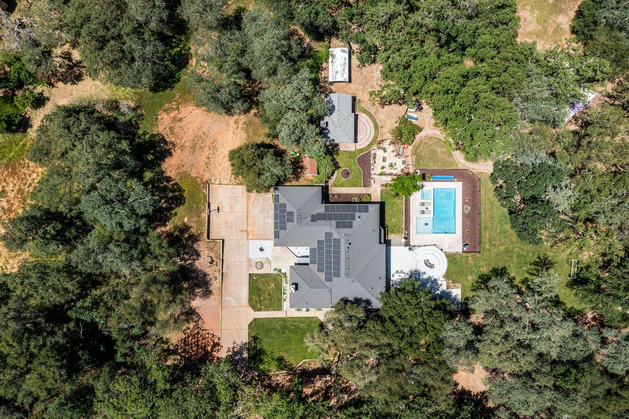 2880 Carlson Drive