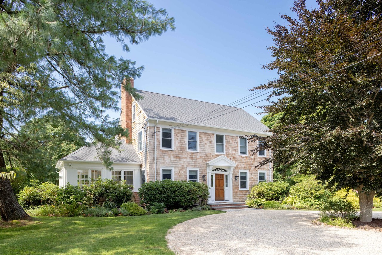 Captivating Old-World Colonial in Mattituck