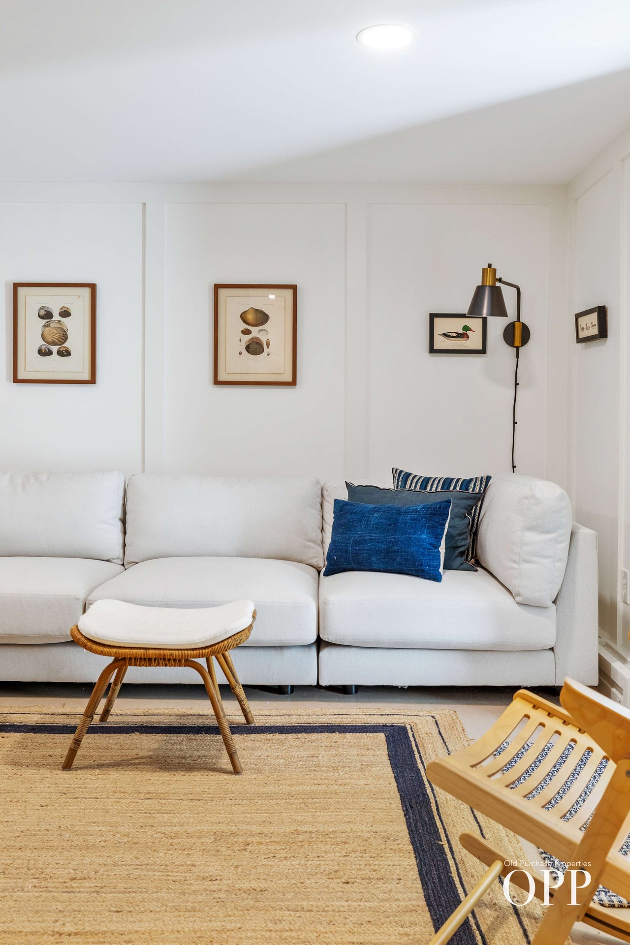  Stylish Cape Cod Retreat in Bellport Village