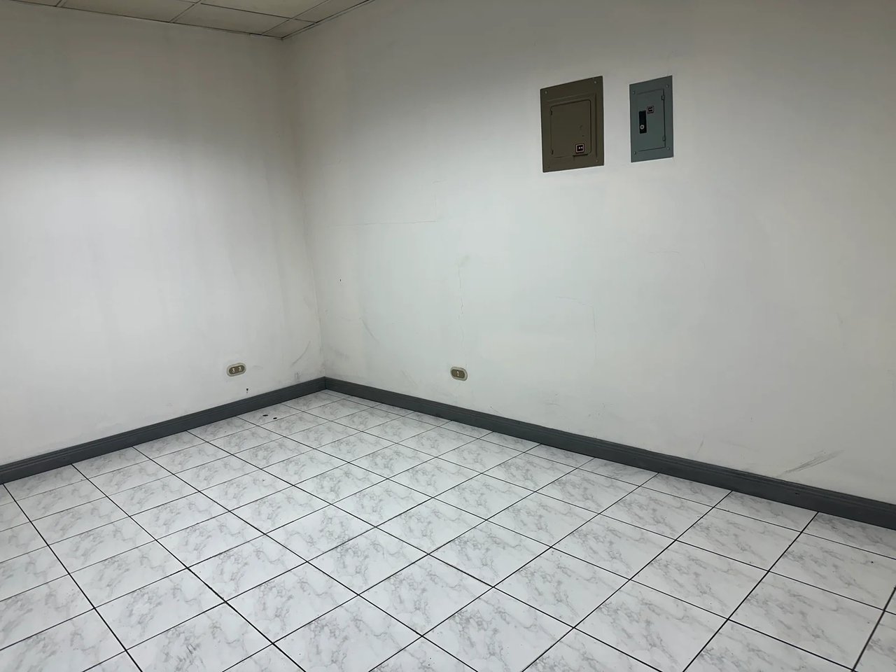 Dual Income Commercial Building, Escazu, San Jose