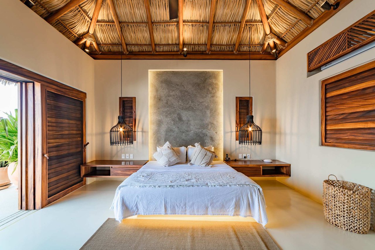 4 bedroom, Single Family Homes, Villa Playa, Montecito Beach Village