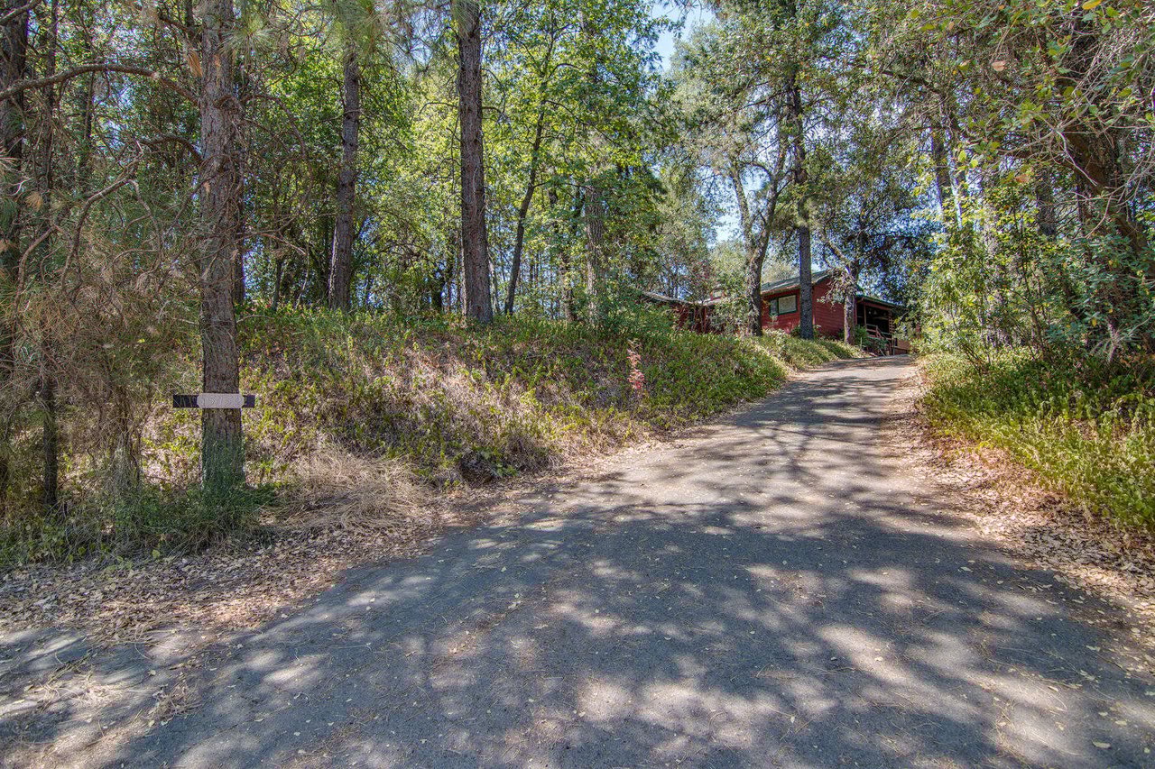 15152 Fawndale Rd