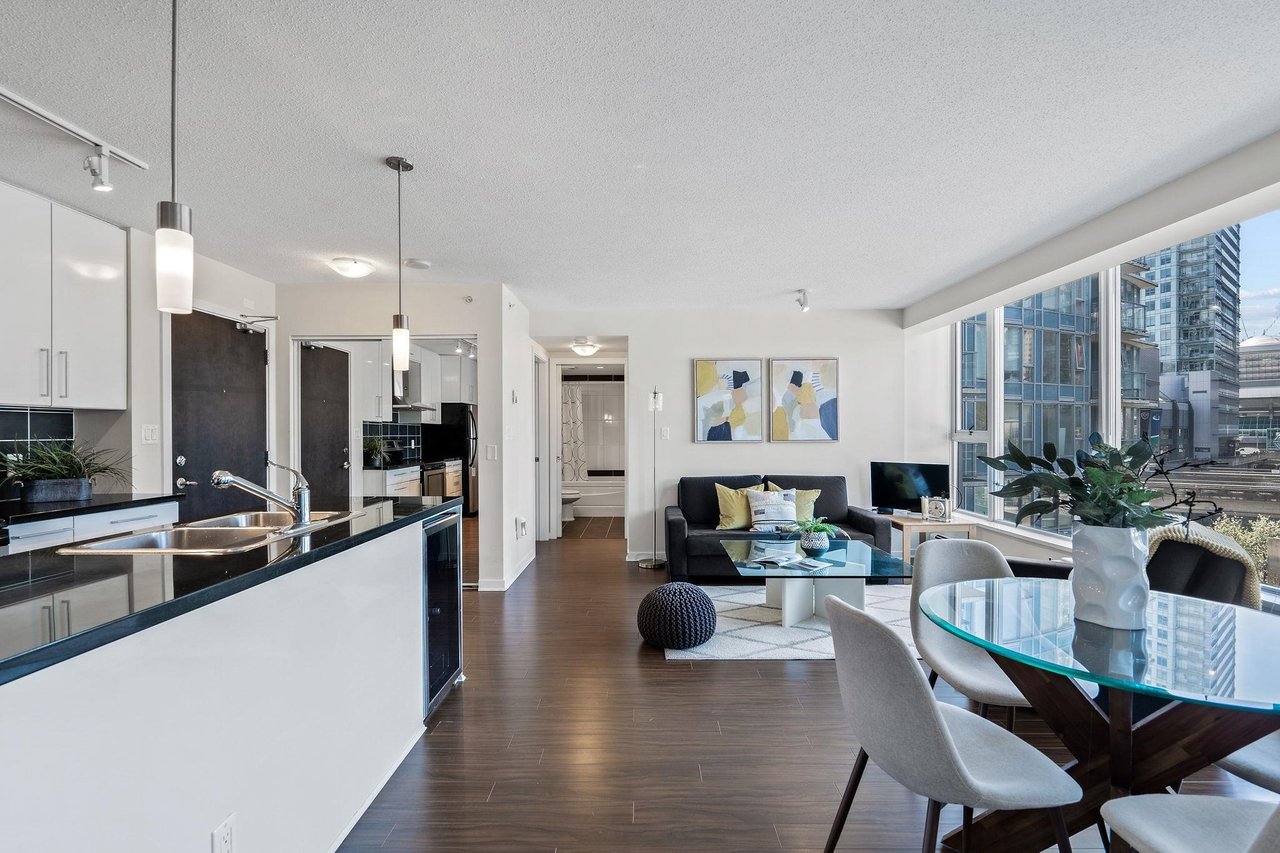 702-633 Abbott Street, Vancouver