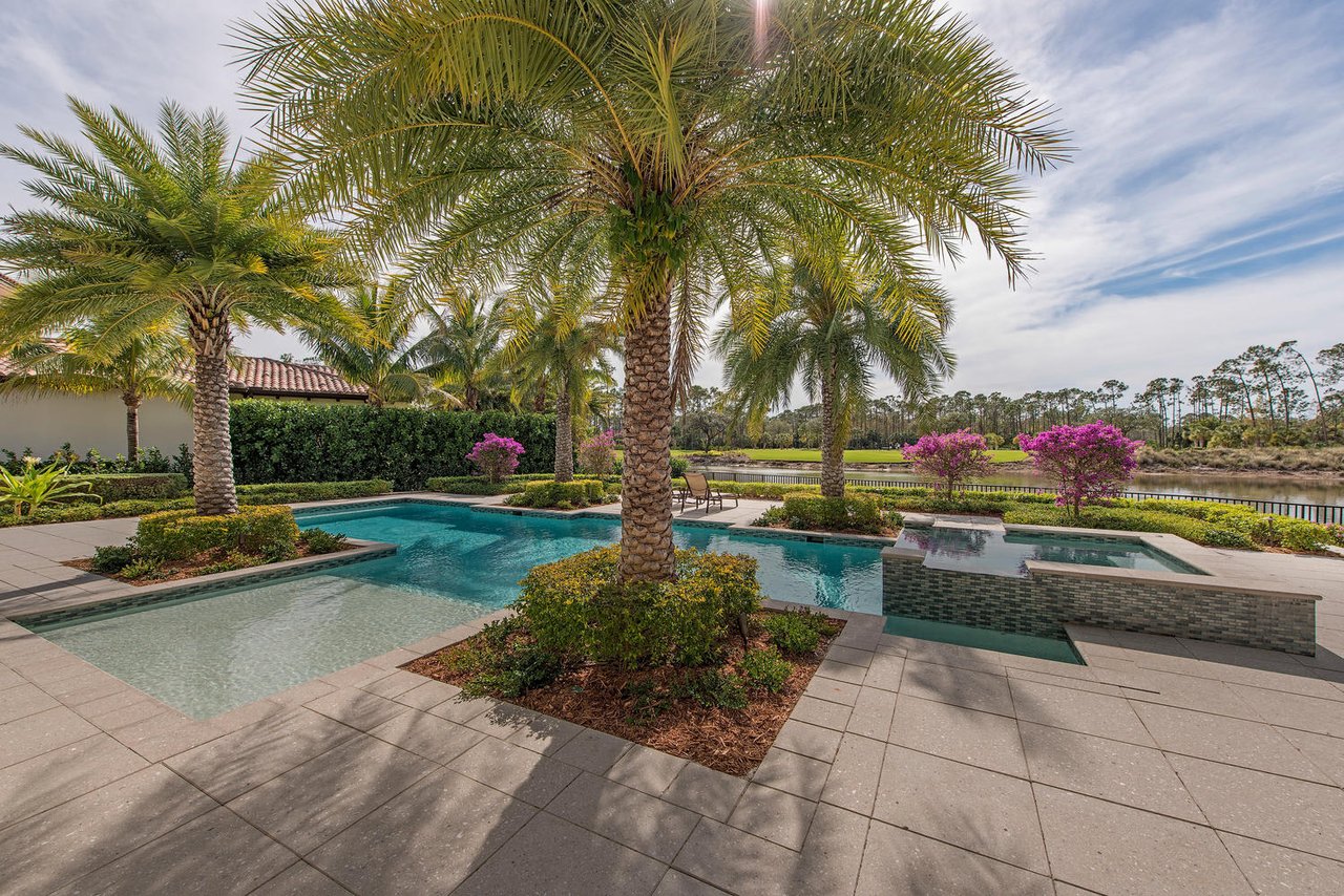16961 Sud Cortile Dr Naples
