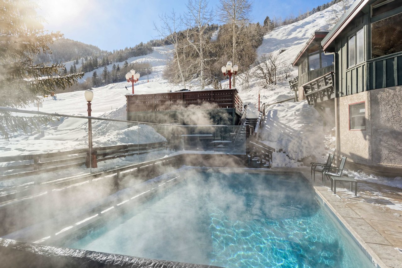 Enjoy Ski-in/Ski-out Access to Aspen Mountain