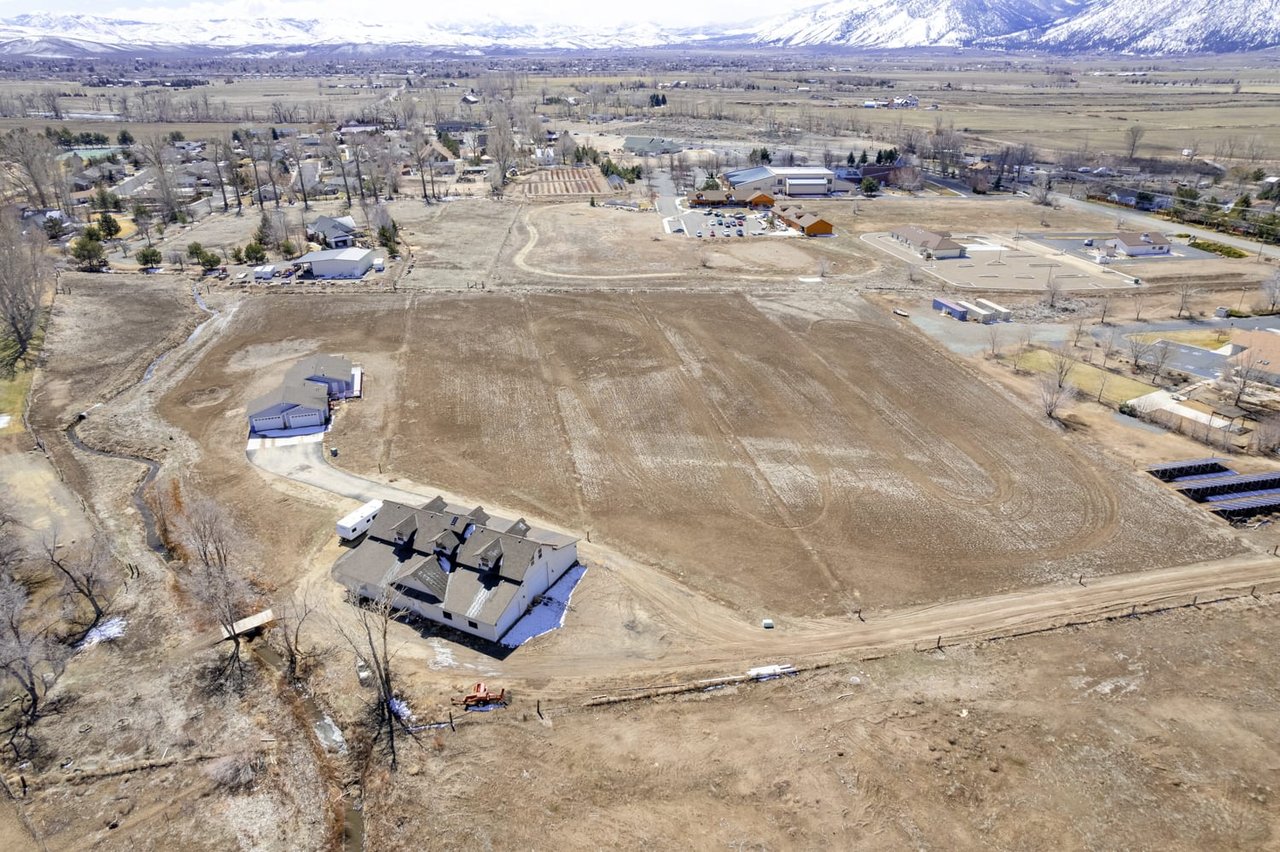 Remodeled Home with Land & Barn...Plus VIEWS