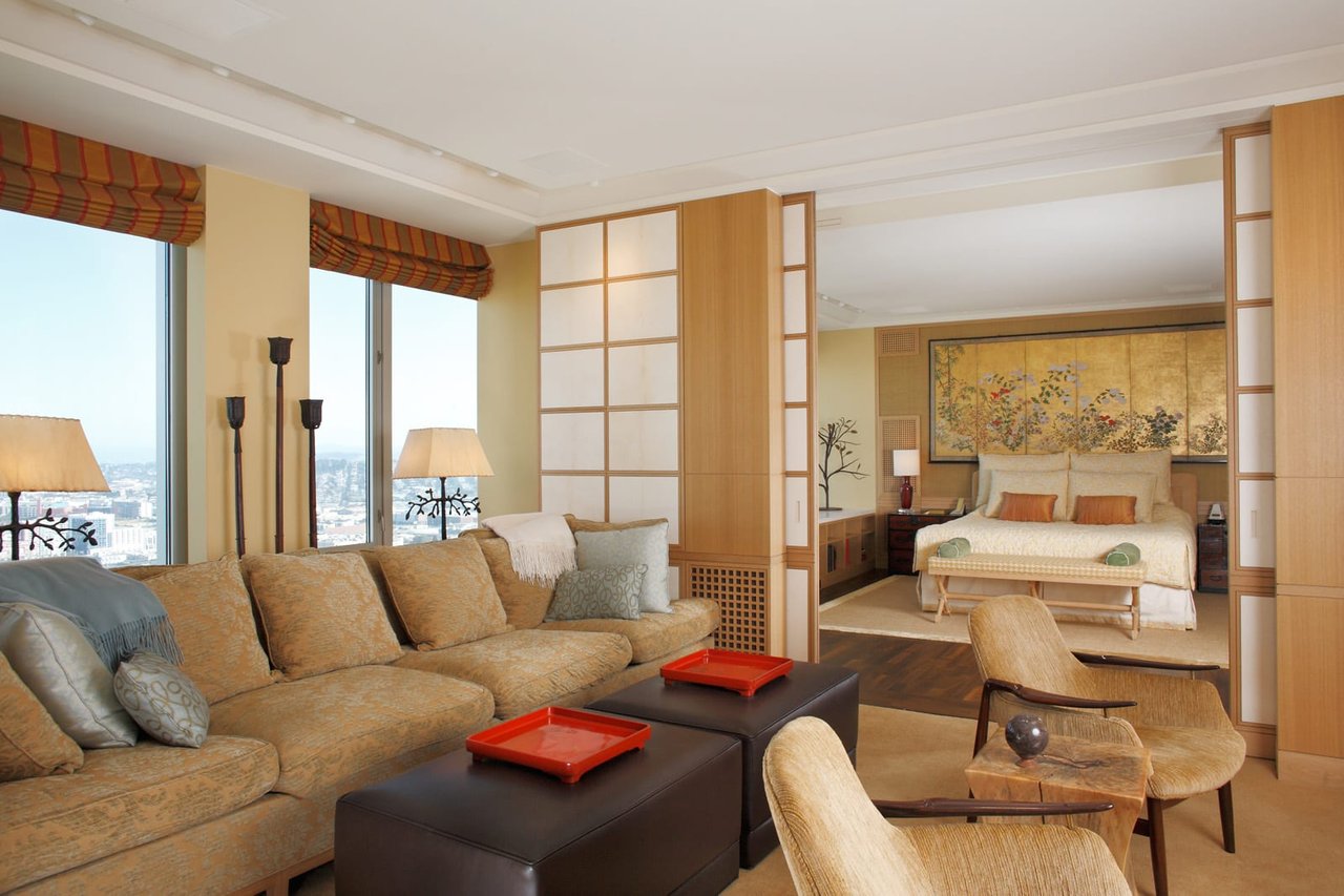 St. Regis Residence 38E