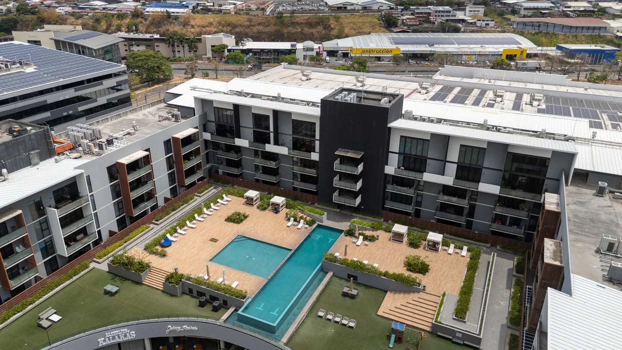 Urban Village West View Condo, Escazu, San Jose