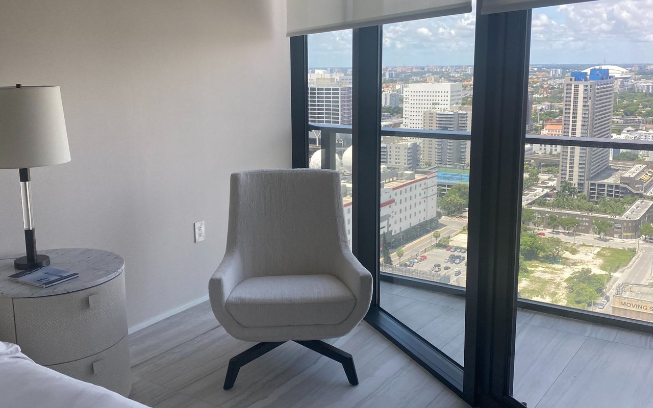 1000 Biscayne Blvd Unit: 3102