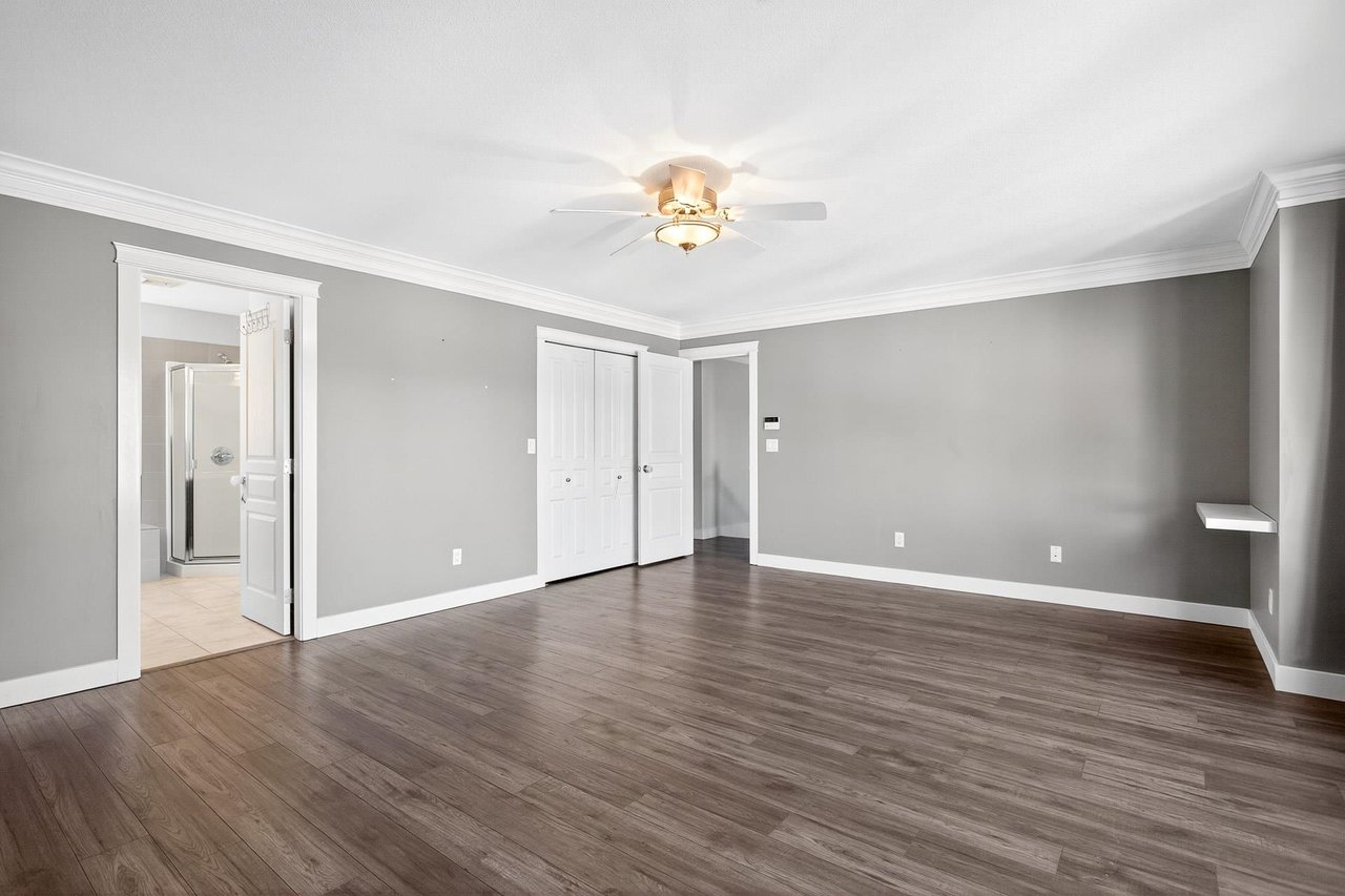 1118-11497 236 St