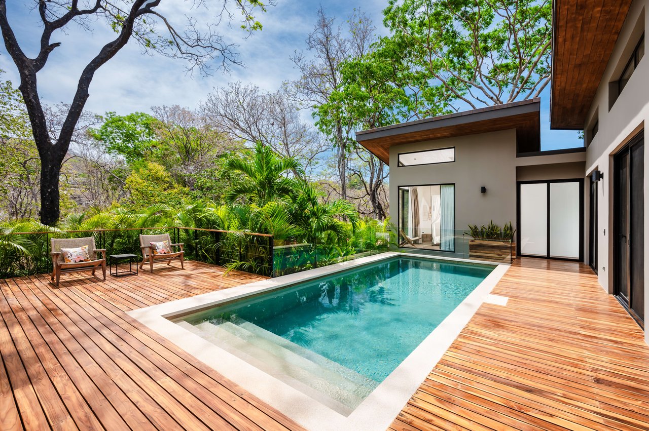 Casa Jungla | 4 Bedroom Modern Jungle Villa in Pristine Gated Community