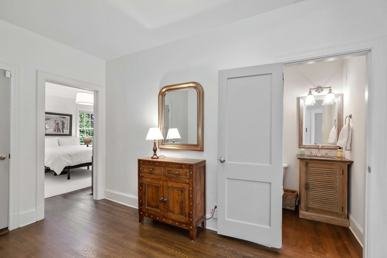 3861 Wieuca Terrace NE