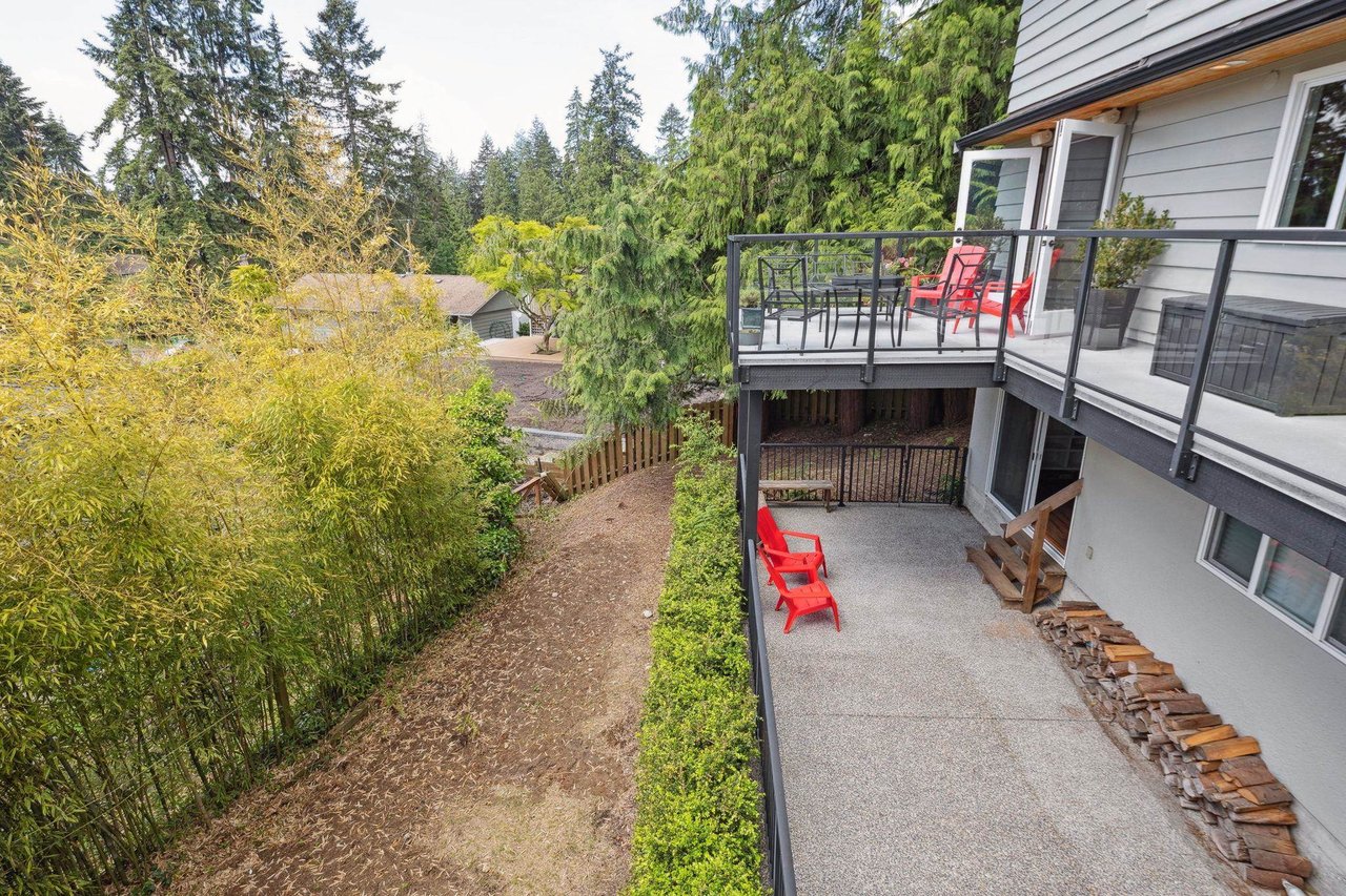 1253 Bracknell Cres