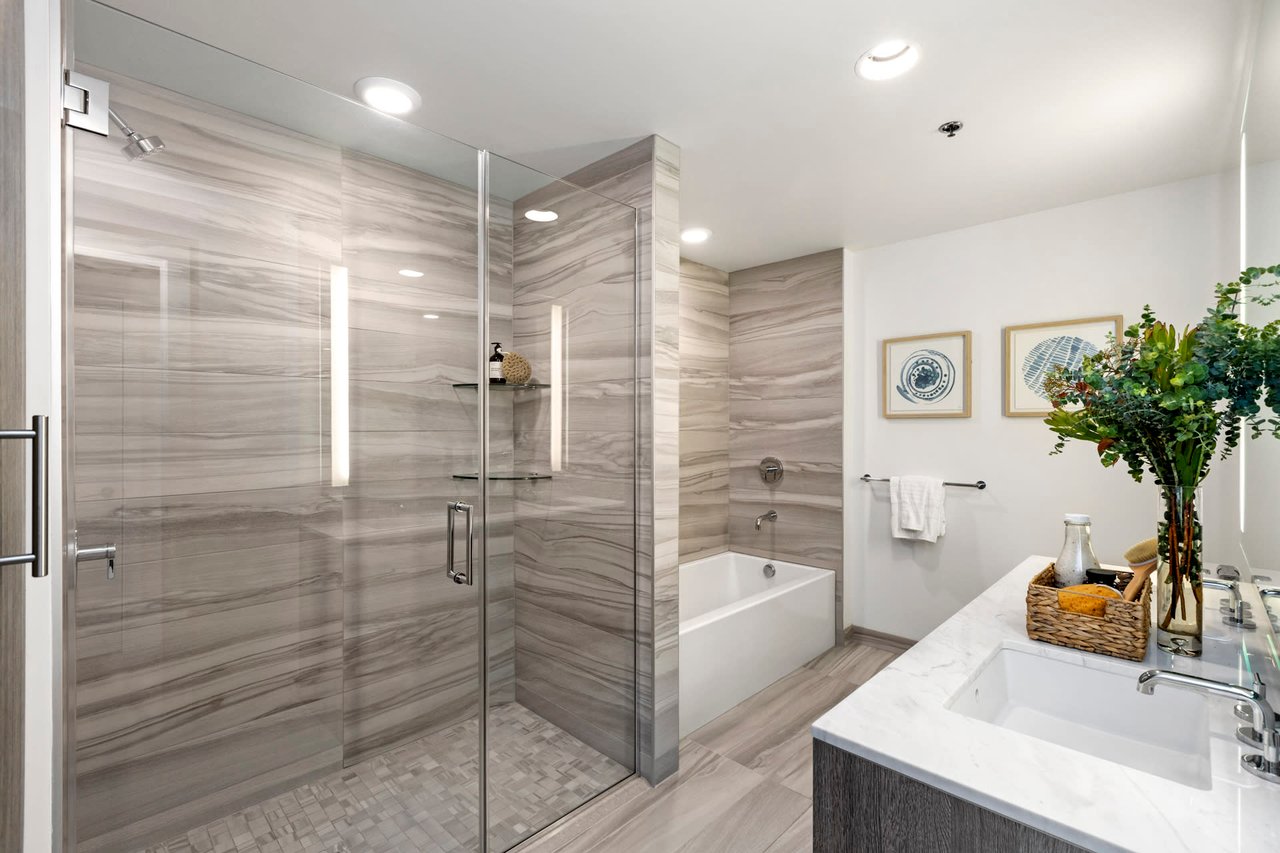 201 Folsom St #15A