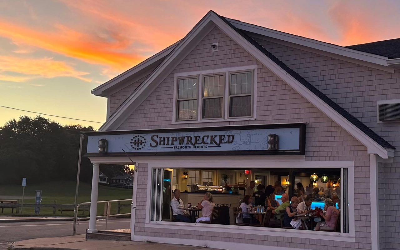 A Taste of Paradise: Top Waterfront Restaurants in Falmouth, MA