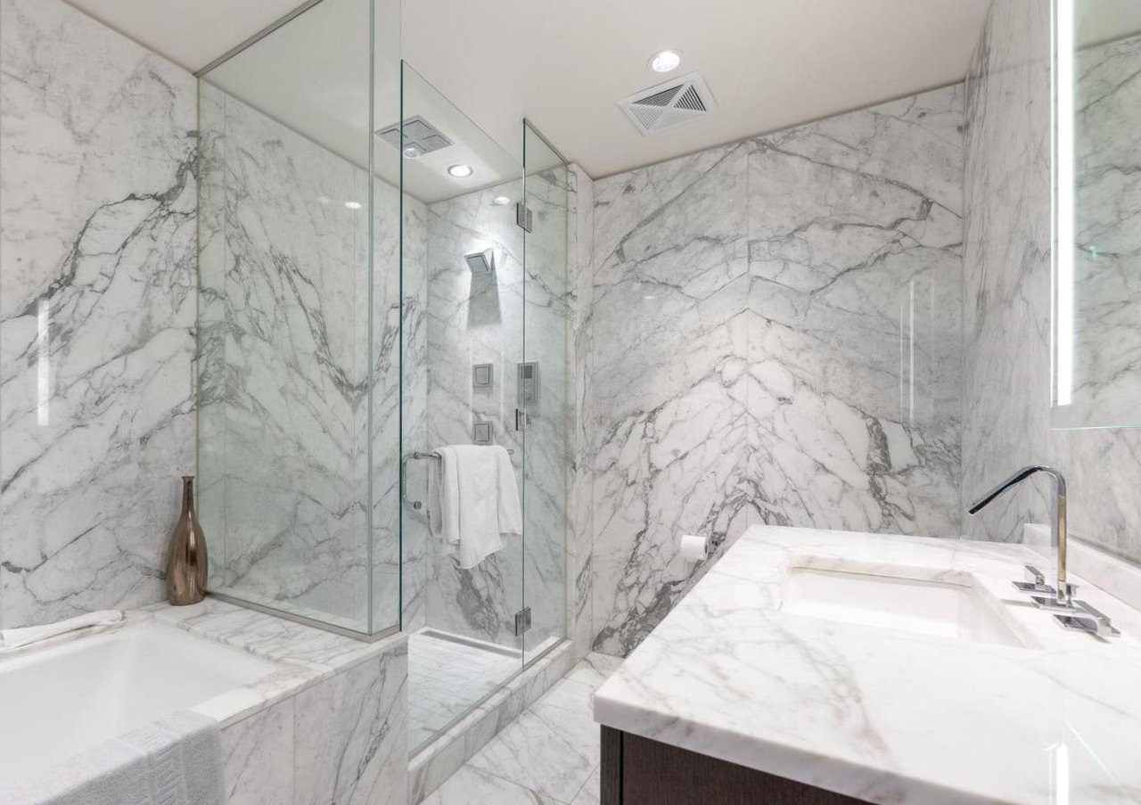 Suite 2604 -180 University Avenue