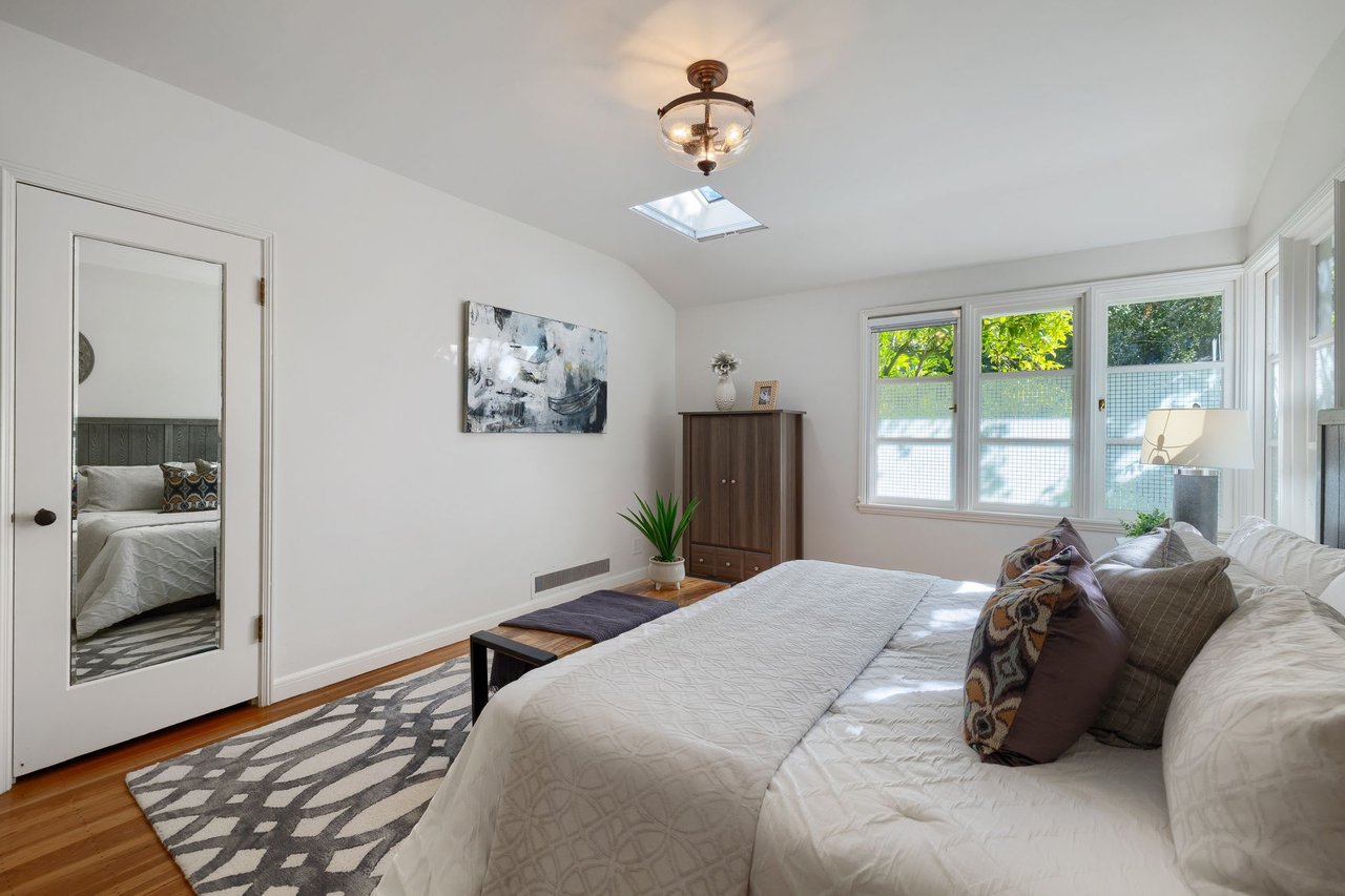 10 Ardmore Road, Larkspur