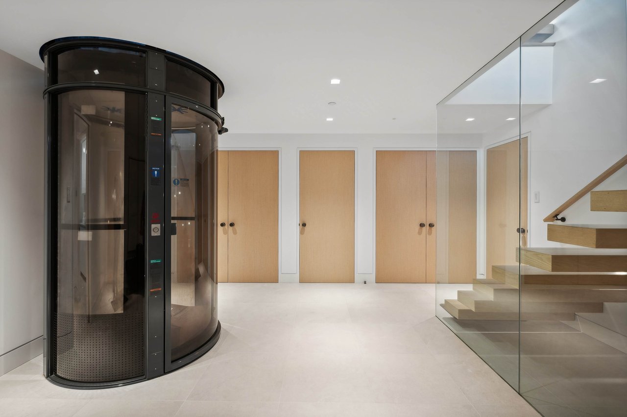 2 West Water Street, Unit B