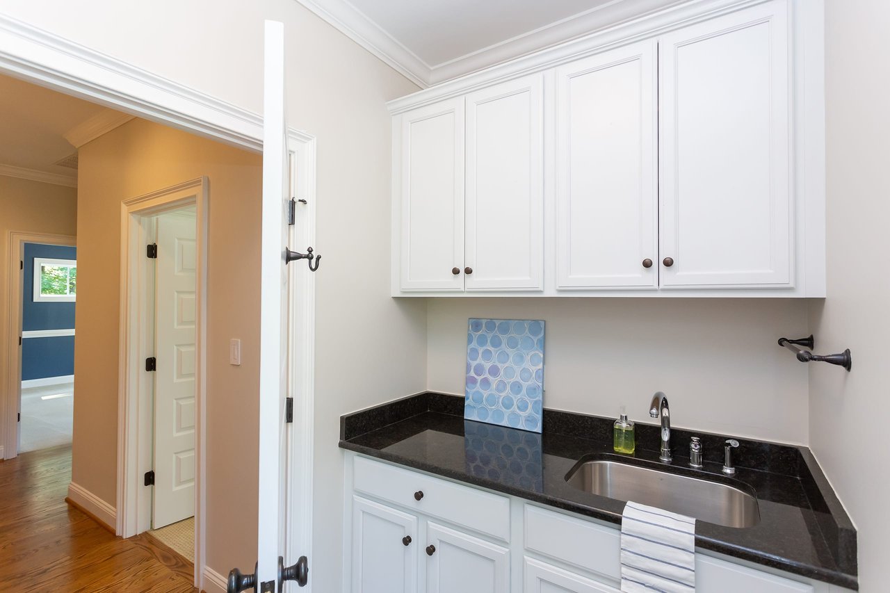 102 Founders Rdg Dr