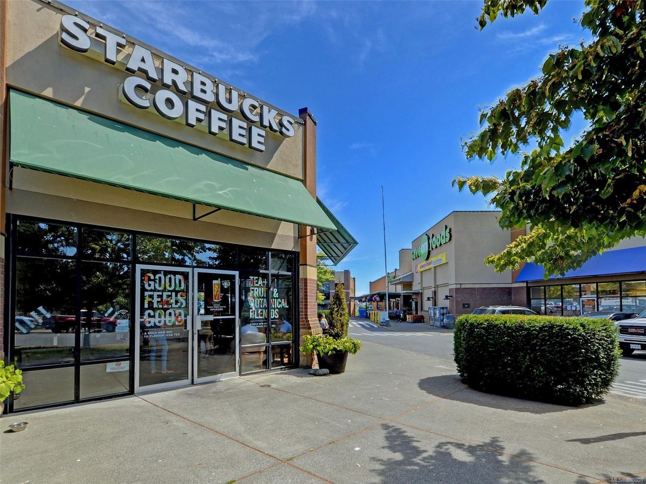 207-873 Esquimalt Rd