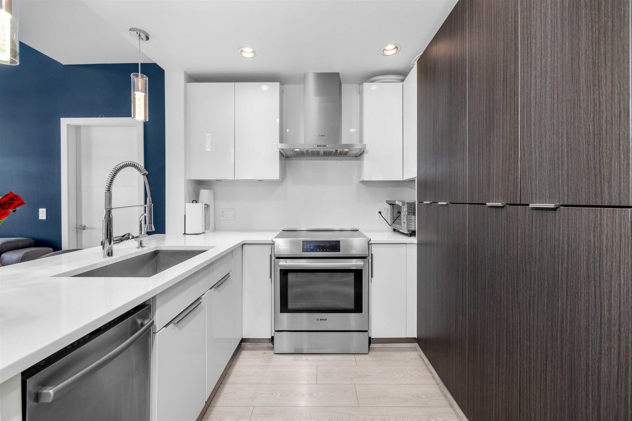 609-733 W 3rd St