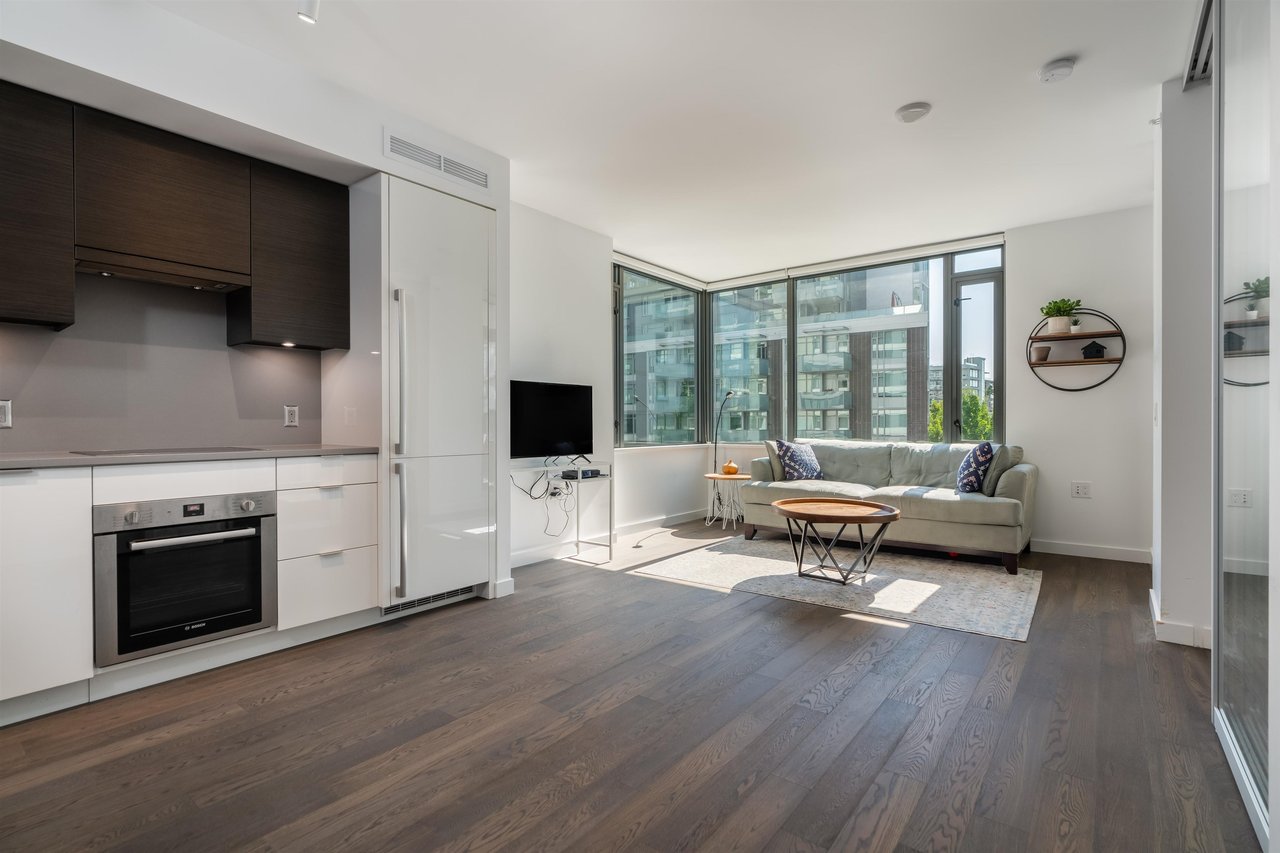 308-1688 Pullman Porter St
