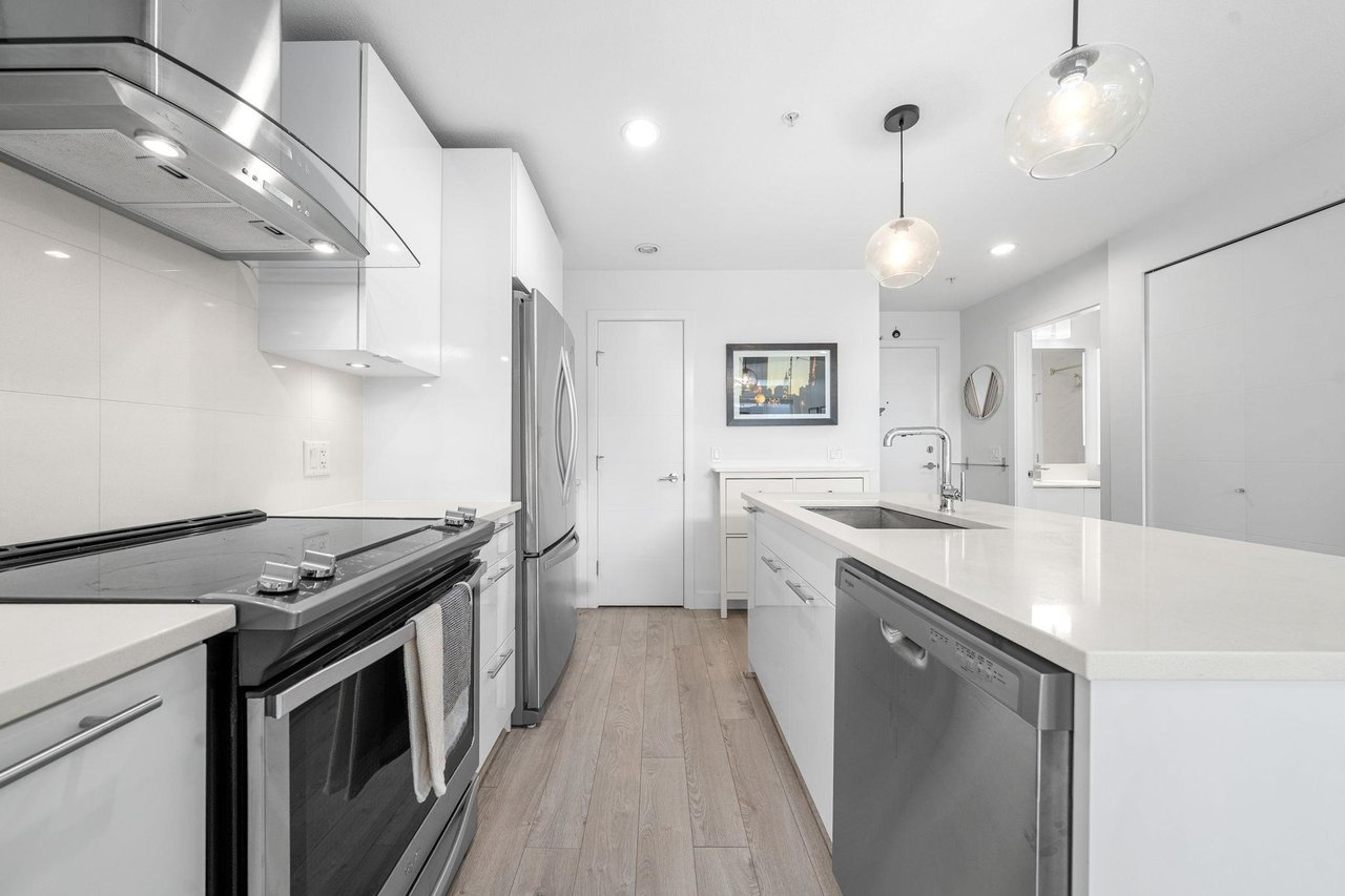 620-723 W 3rd Street, North Vancouver