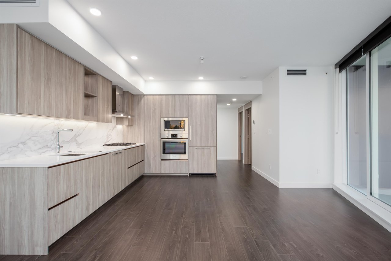 804-9887 Whalley Blvd