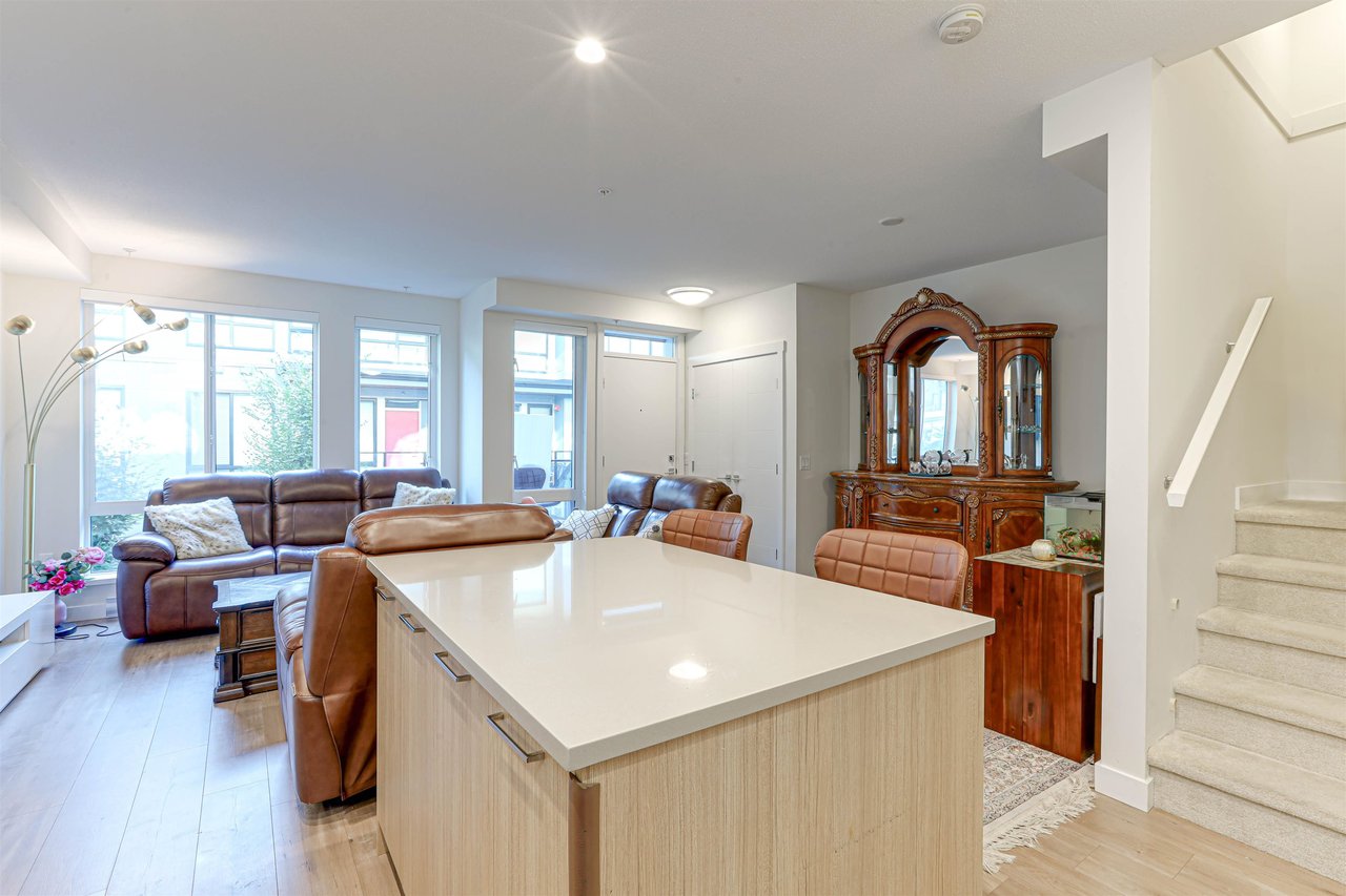 228-708 Lea Ave