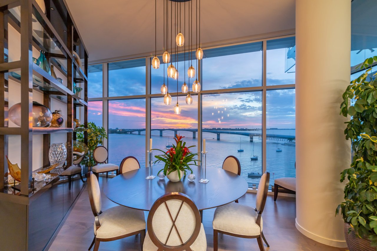 280 Golden Gate Point PH 2