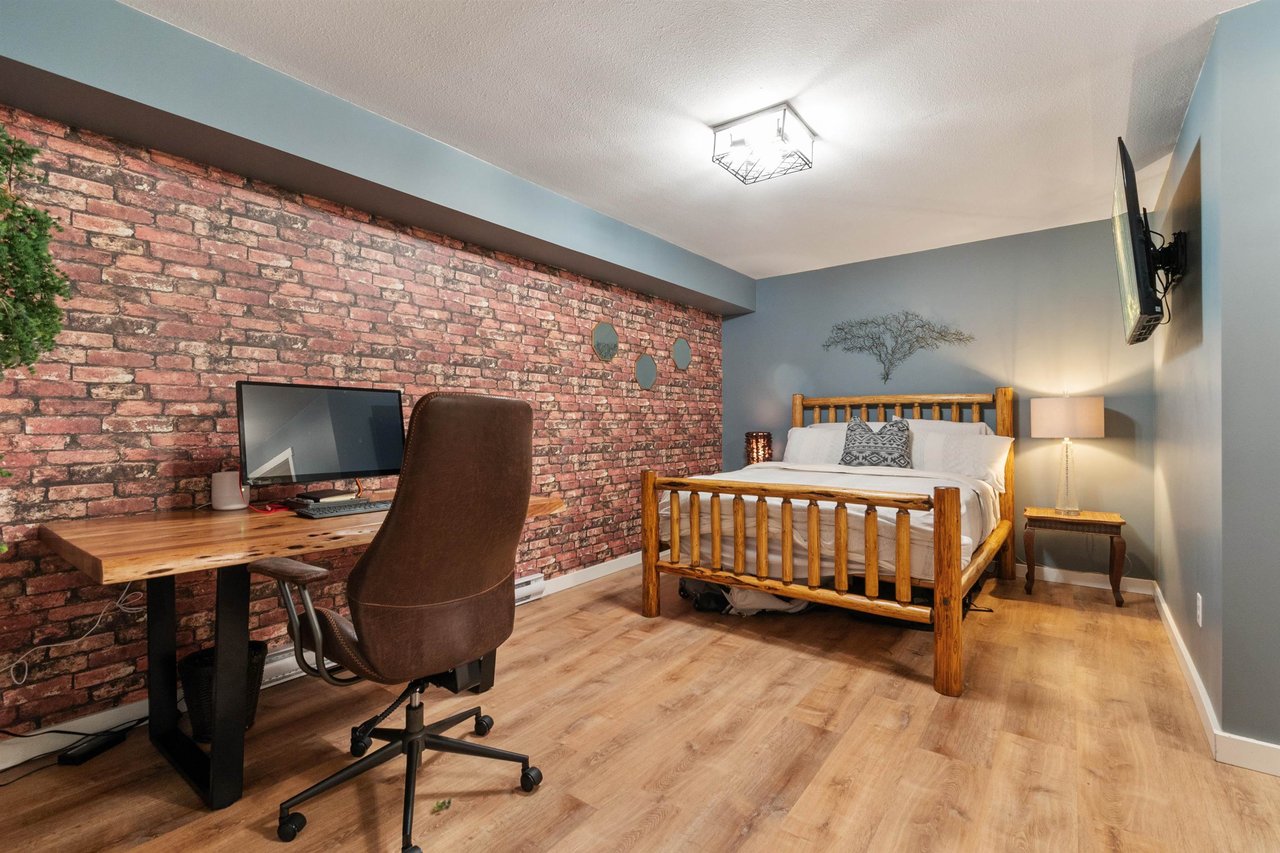 1744 Painted Willow Wy