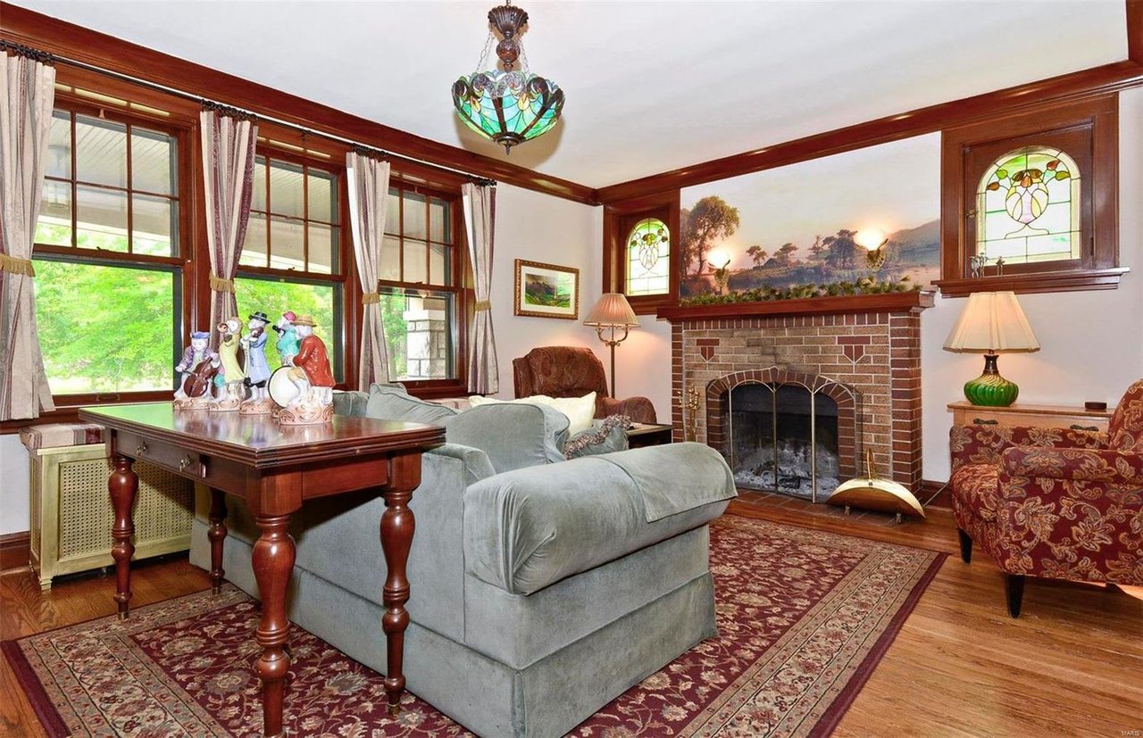 3956 Federer St.