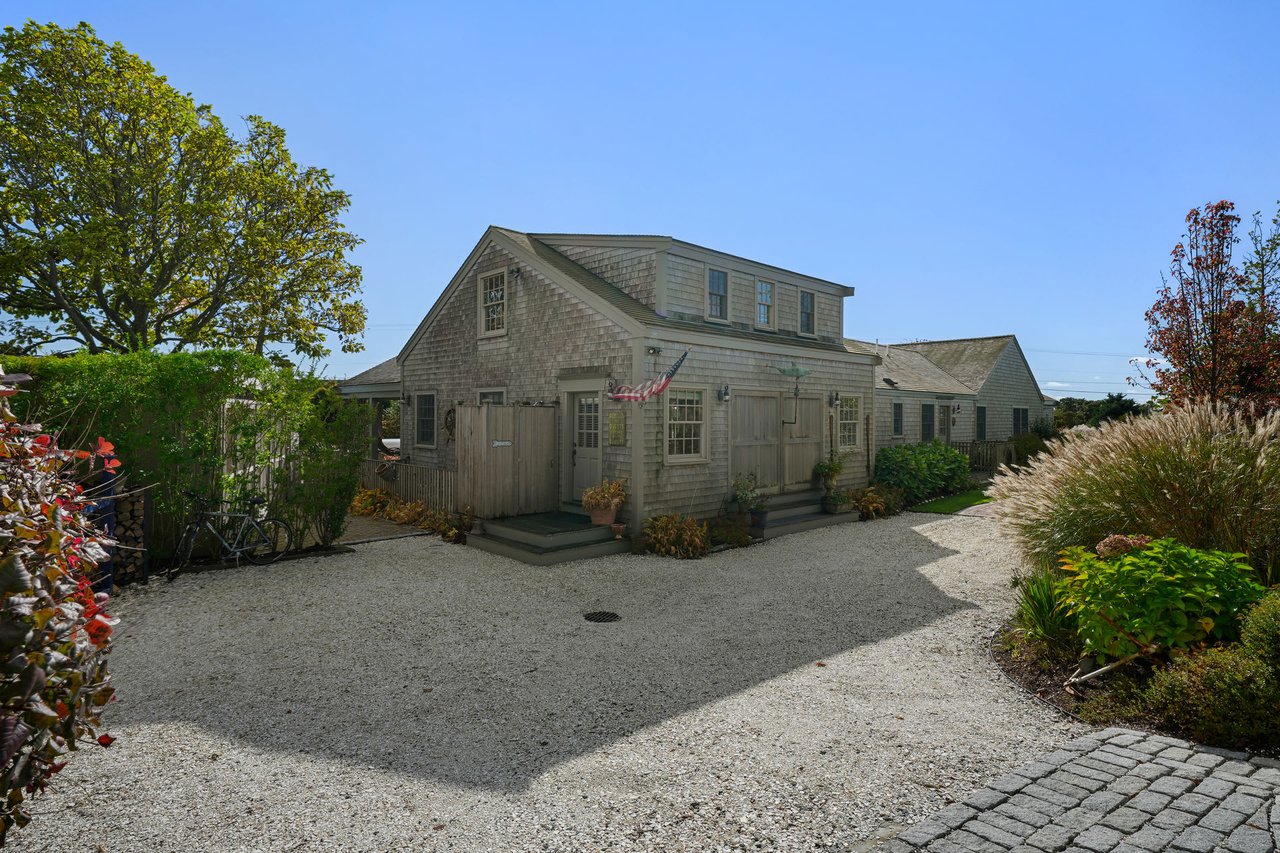 78 Milk Street | Nantucket