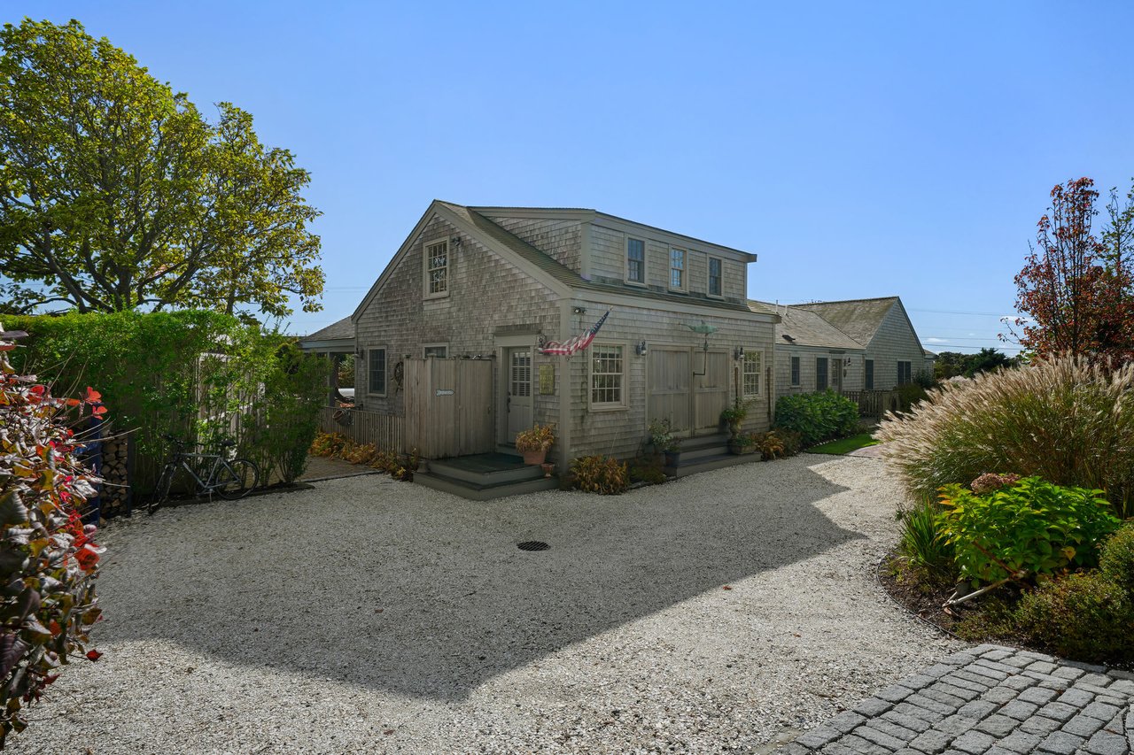 78 Milk Street | Nantucket