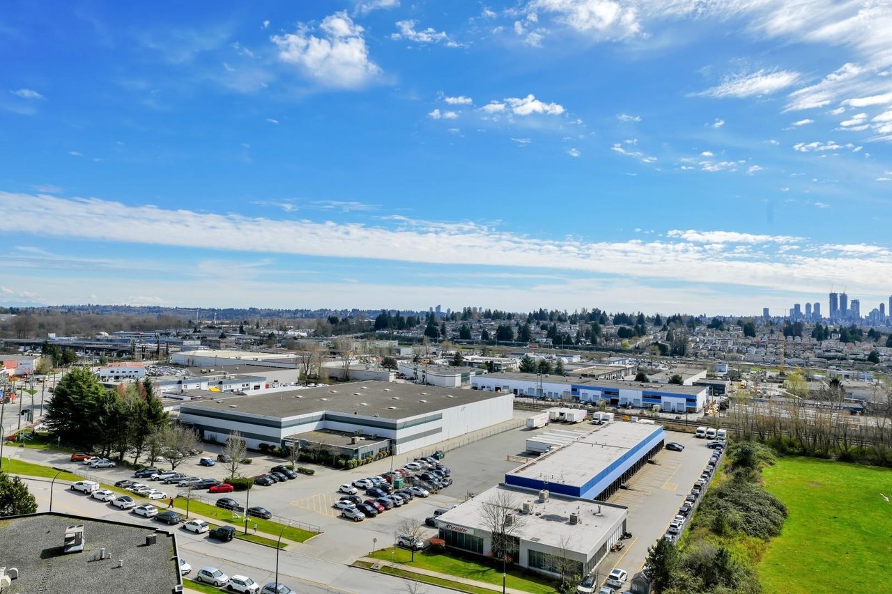 1106-2133 Douglas Road, Burnaby