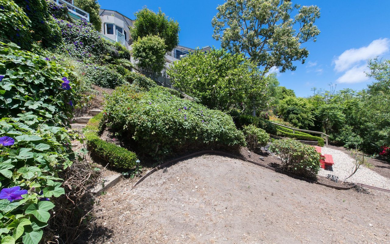 228 Hazel Dr