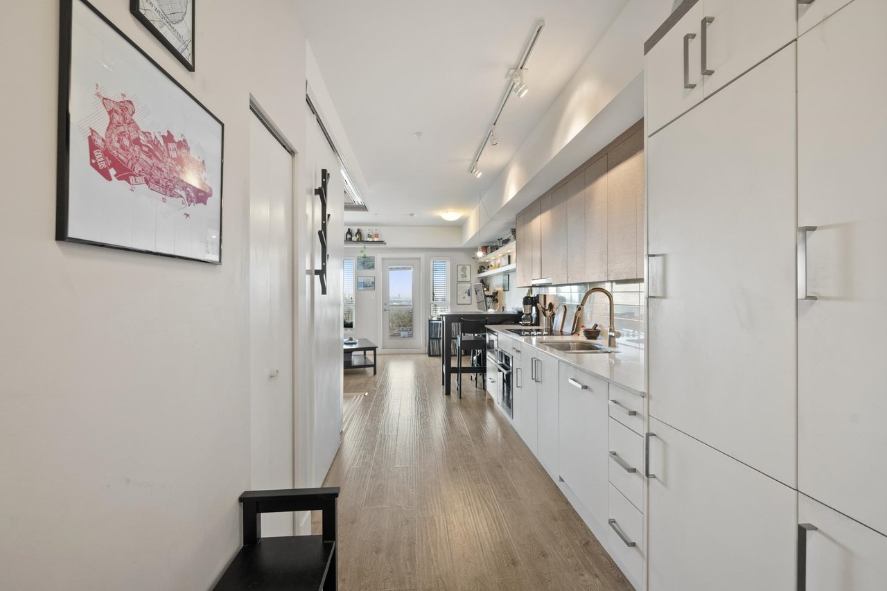 508-809 Fourth Ave
