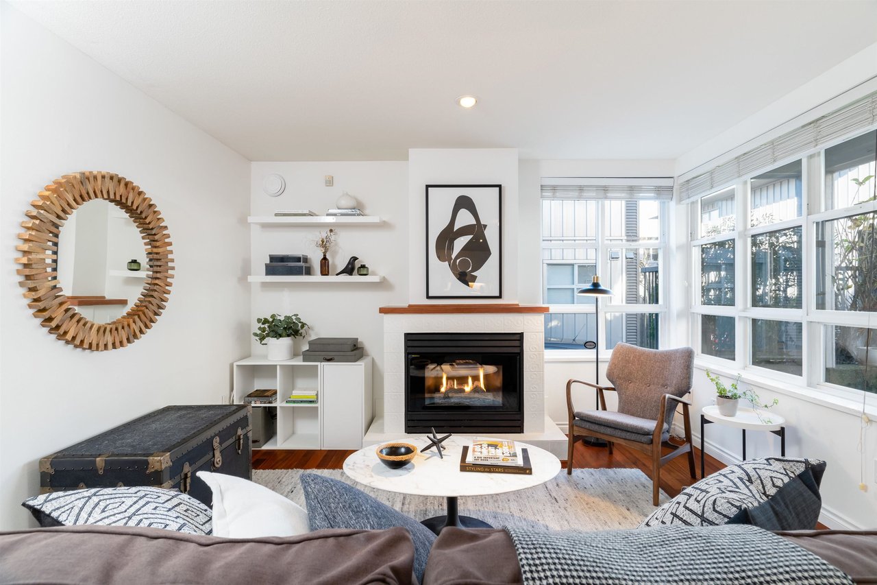 107-669 W 7th Ave