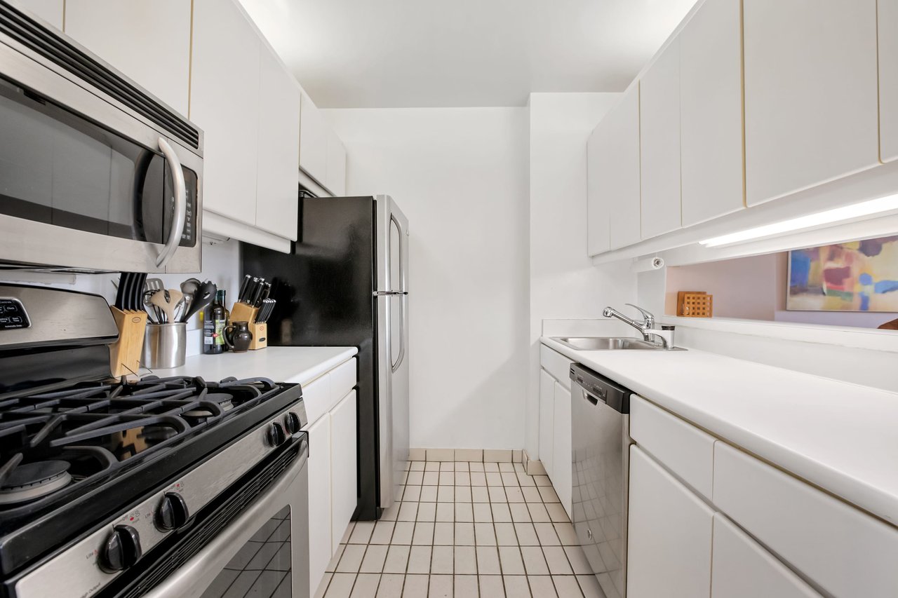 225 West 83rd Street, Unit 14D