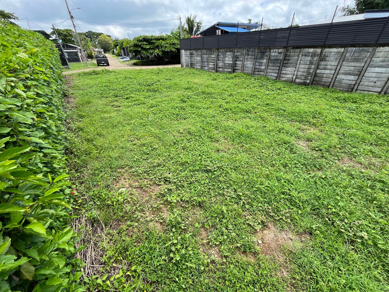 Great Lot Ready to Build, Uvita Whale Tail.