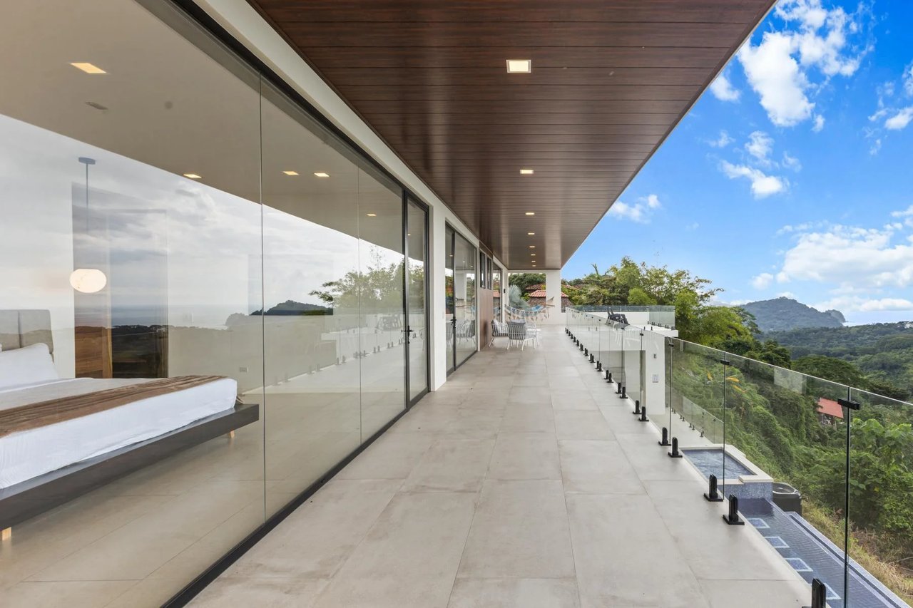 Luxury Ocean View Villa, Jaco, Puntarenas