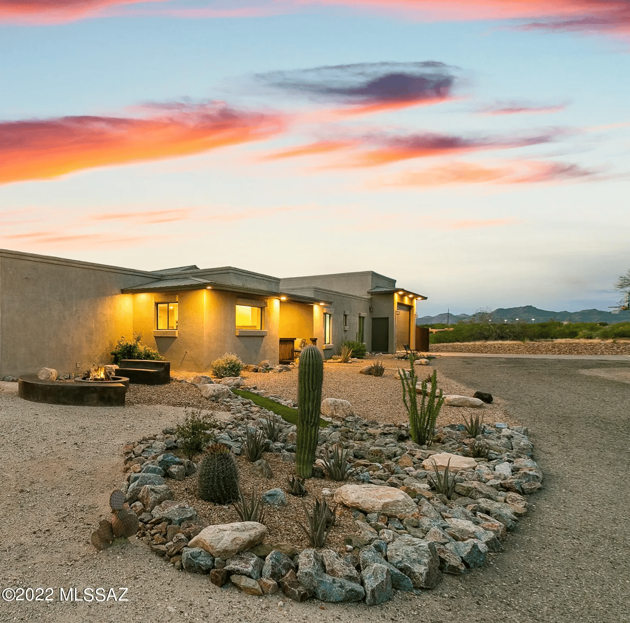 2236 W Owl Head Pl