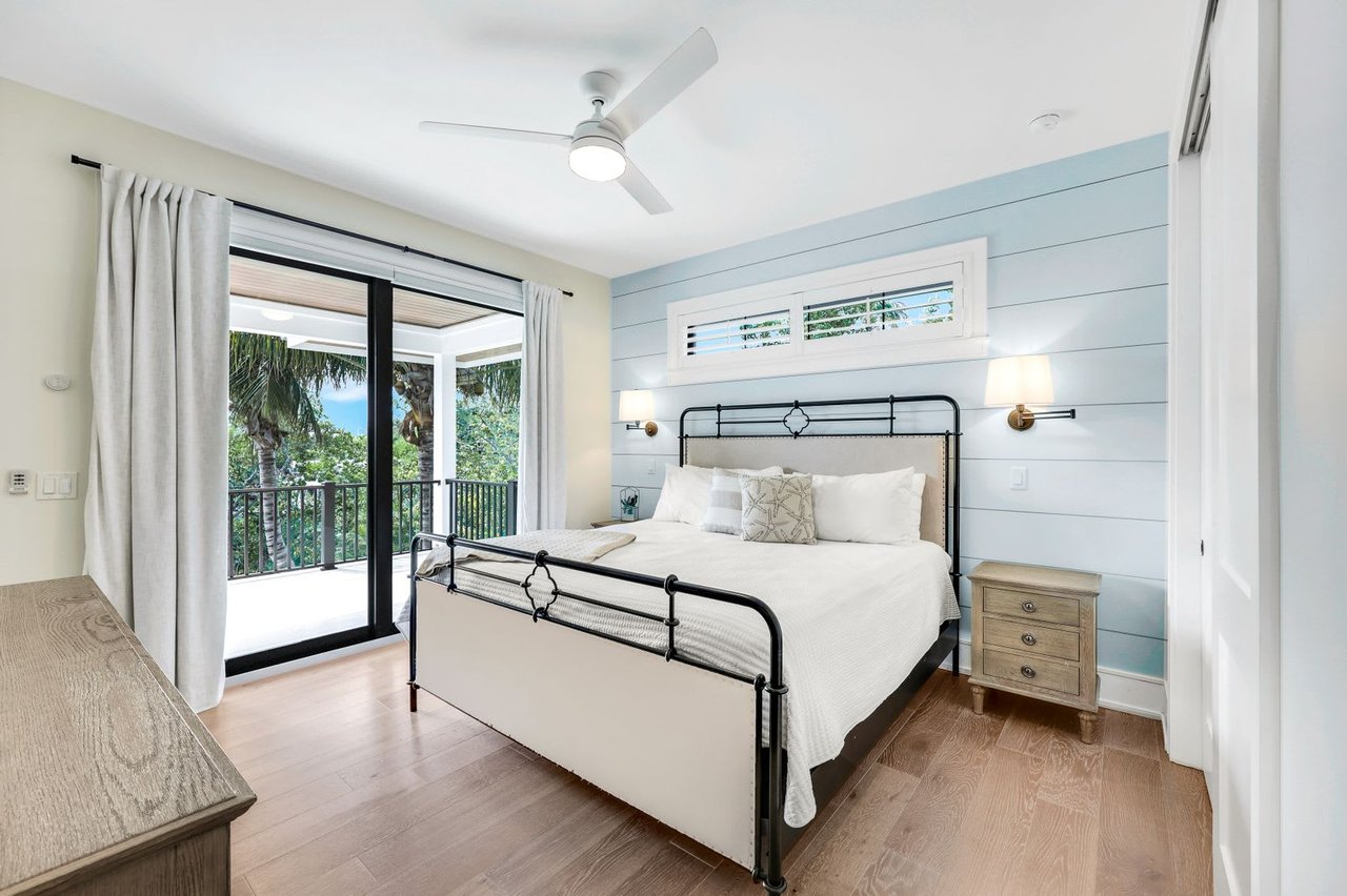241 Willow Ave, Anna Maria, Florida, 34216