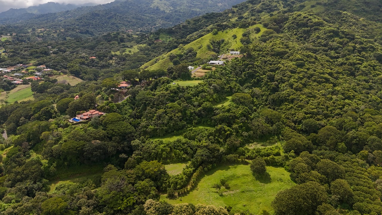 Subdivided Mountain View Land, Atenas, Alajuela