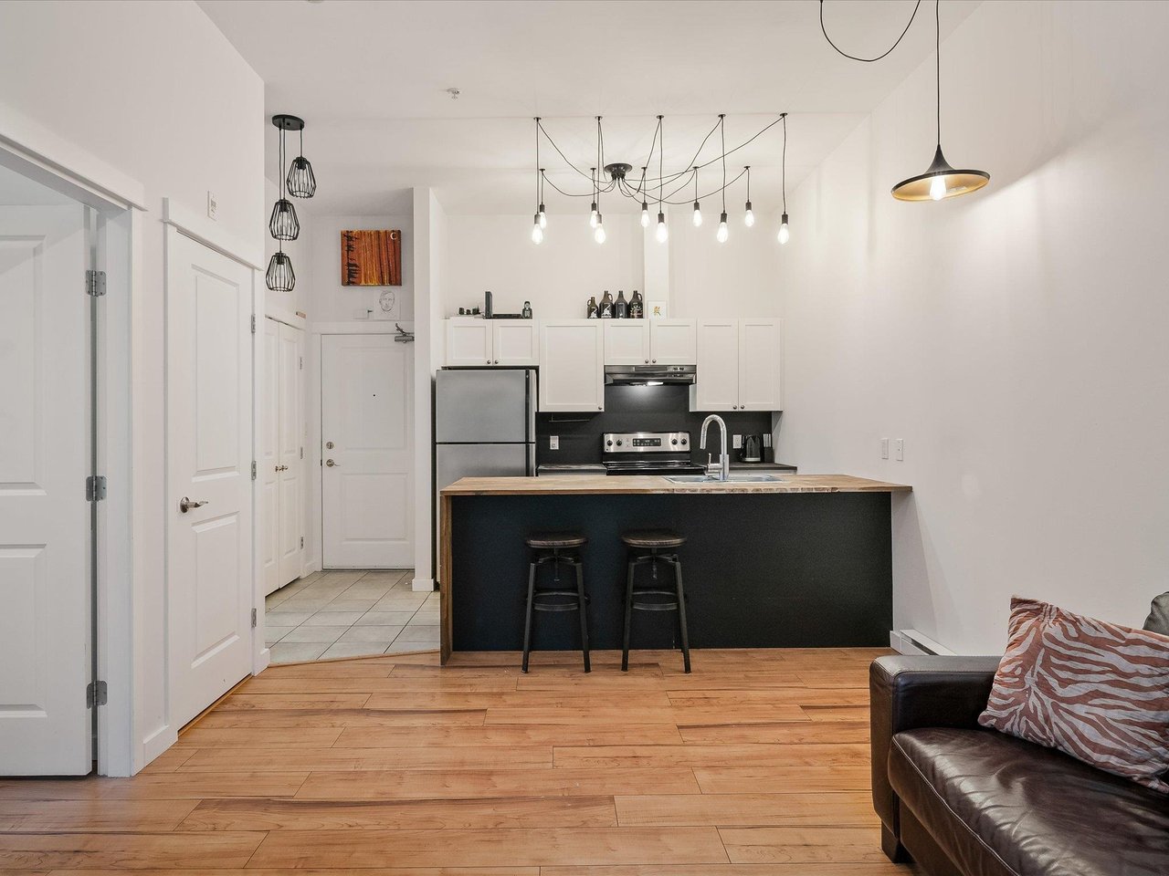 102-1411 Portage Rd