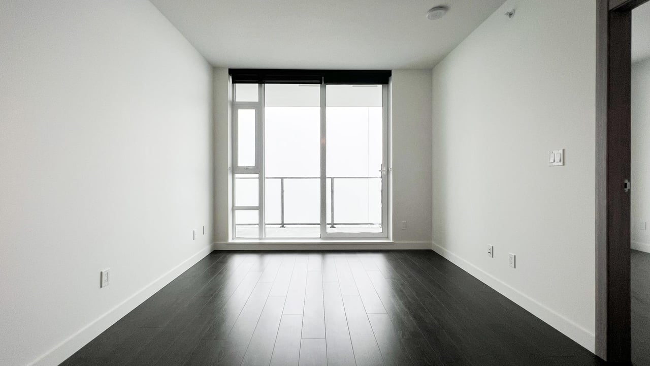 2701-9887 Whalley Blvd