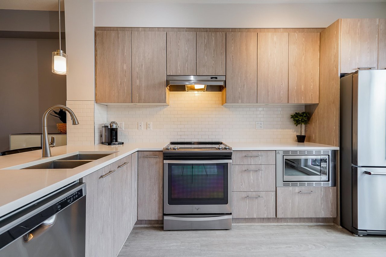 21-2138 Salisbury Ave