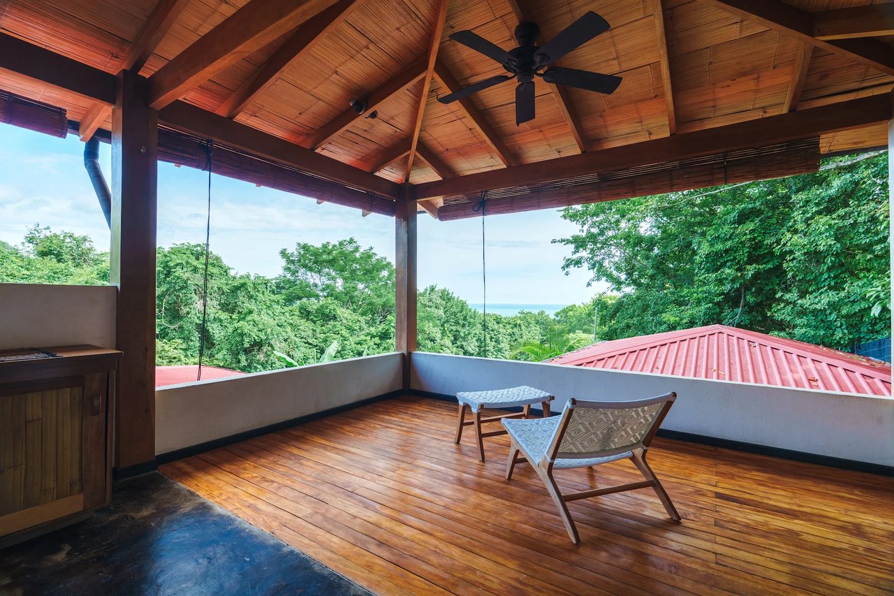 Balinese Vacation Rental Estate, Santa Teresa, Puntarenas